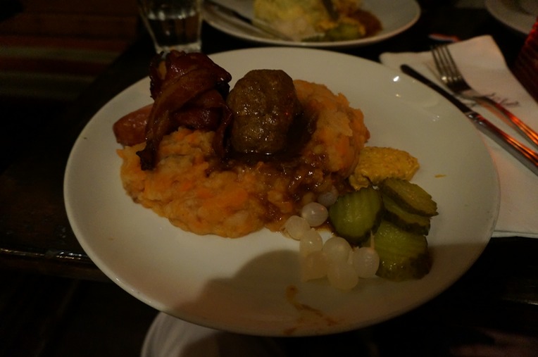 My meal at Haesje Claes with bitterballen - Hotchpotch - that's meatball, sausage and bacon on mashed potatoes and carrots.